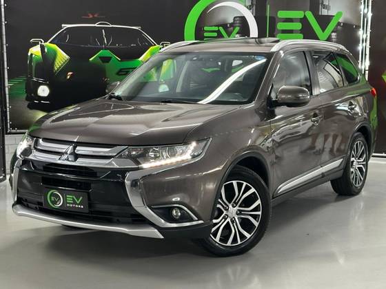 MITSUBISHI OUTLANDER 2.0 COMFORT 16V GASOLINA 4P AUTOMÁTICO